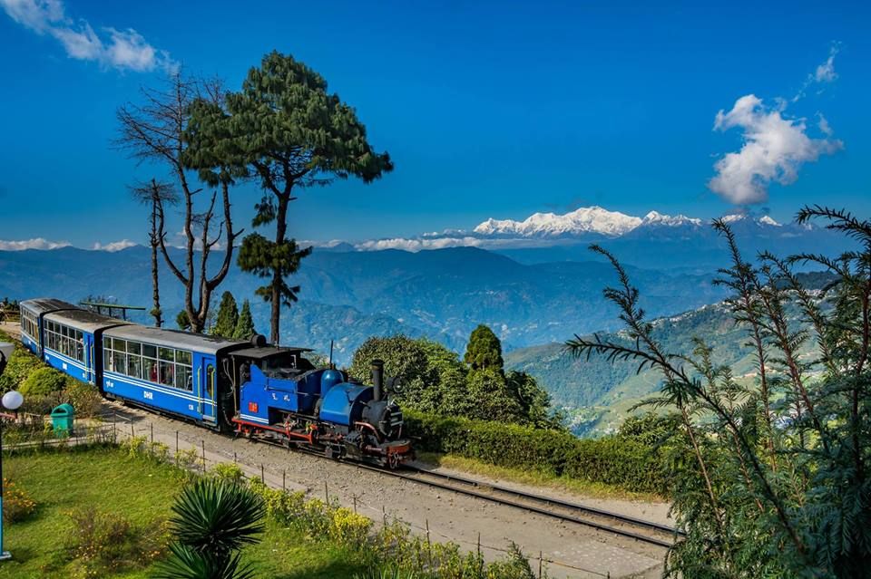 Darjeeling, Kalimpong & Gangtok Tour Package 5 Nights/ 6 Days