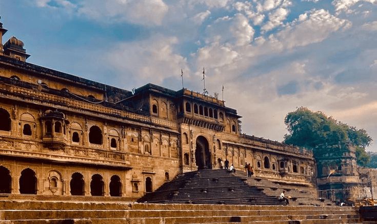 Indore & Maheshwar Tour Package 3 Nights/ 4 Days