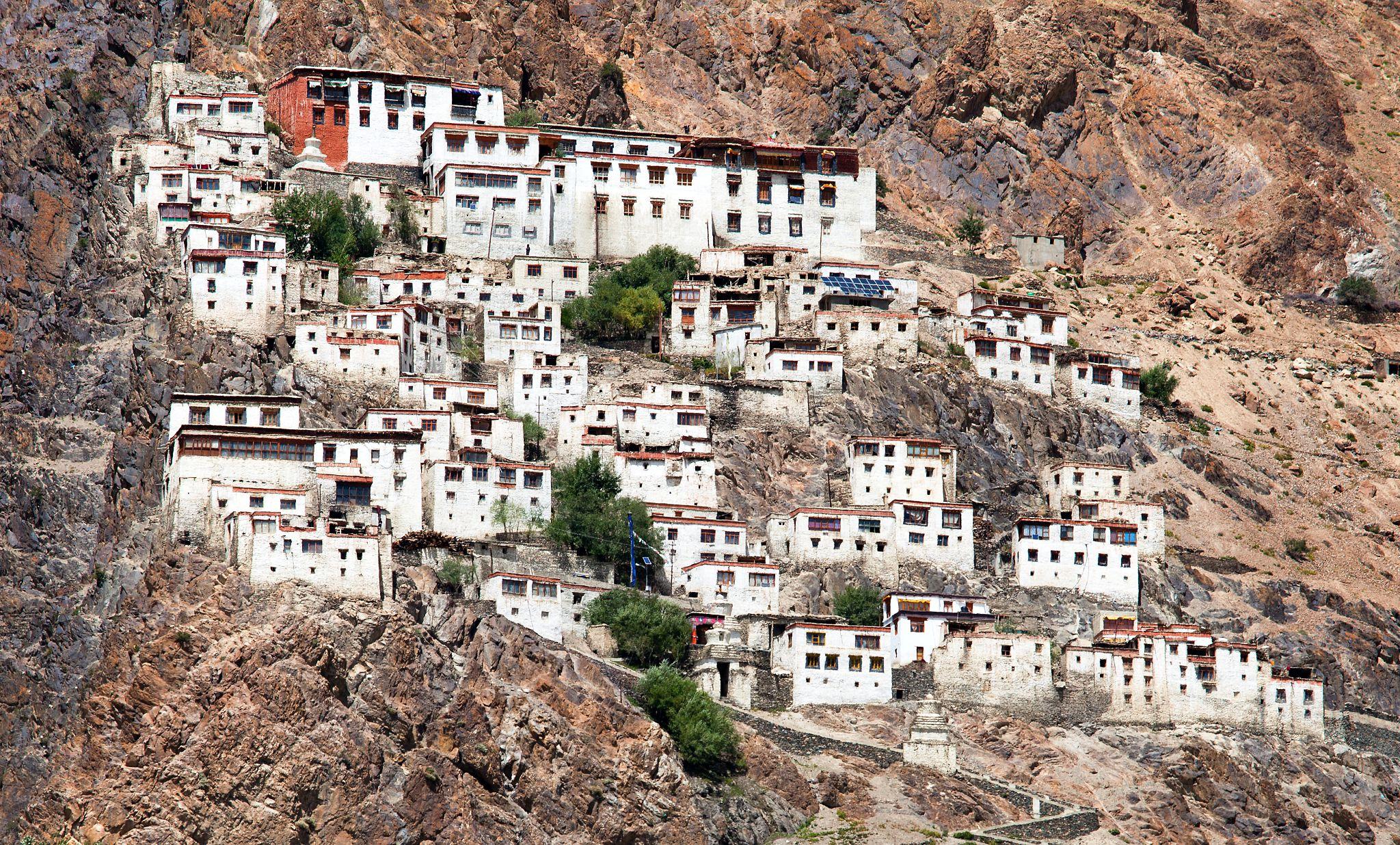 Leh Ladakh Tour Package from Srinagar 10 Nights/ 11 Days