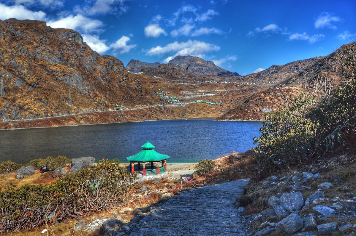 Romantic Sikkim Honeymoon Tour Package 5 Nights/ 6 Days