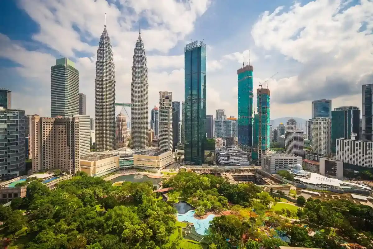 Malaysia Tour Package from Malaysia 4 Nights/ 5 Days