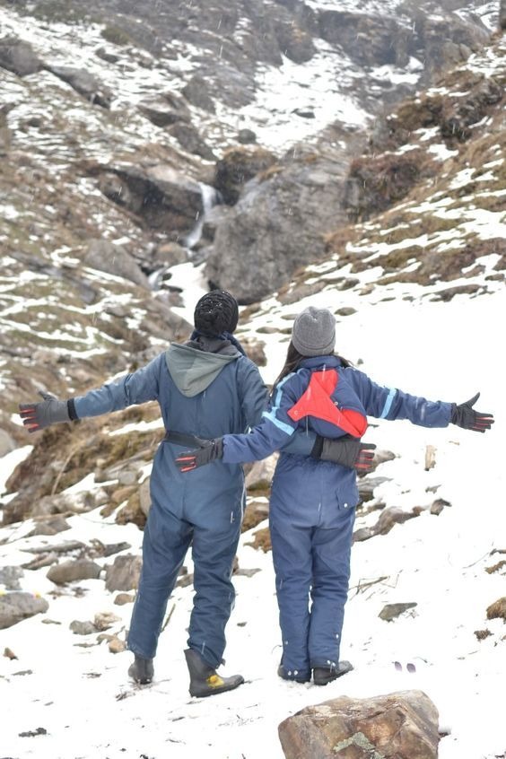 Kashmir Honeymoon Package from Delhi – 5 Nights/ 6 Days