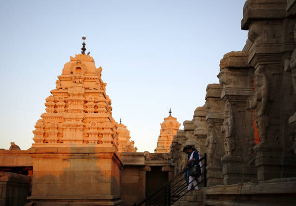 Gandikota, Belum Caves & Lepakshi Tour Package – 5 Nights/6 Days