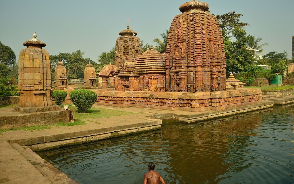Bhubaneswar, Puri, Konark & Chilika Tour Package 4 Nights/ 5 Days