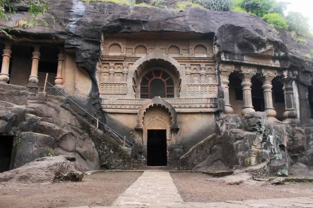 Nashik & Mumbai Tour Package 3 Nights/ 4 Days