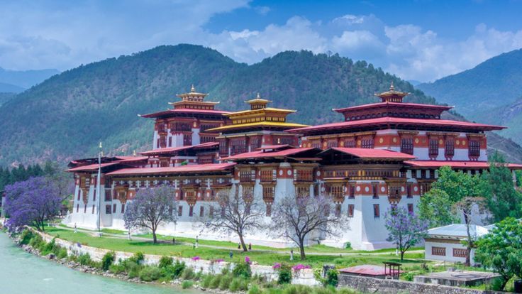 Pahalgam Family Tour Package 3 Nights/ 4 Days